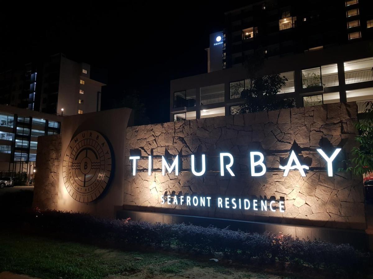 Timurbay studio apartment facing beautiful beach Kuantan Bagian luar foto