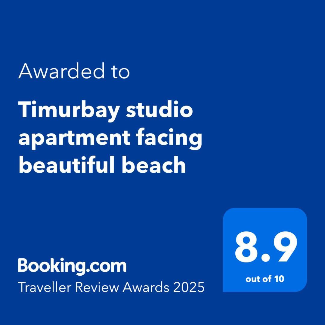 Timurbay studio apartment facing beautiful beach Kuantan Bagian luar foto